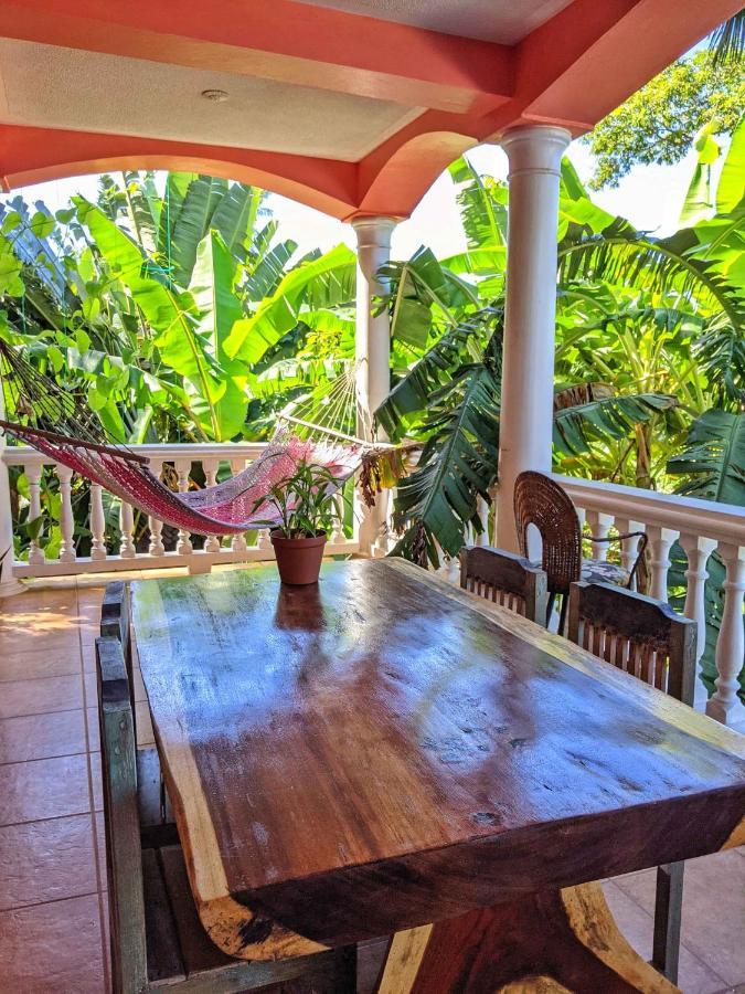 Seaside Inn Roatan West Bay Eksteriør billede
